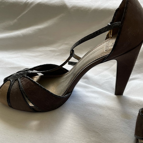 Shades of brown and black Paola heels - Picture 5 of 7